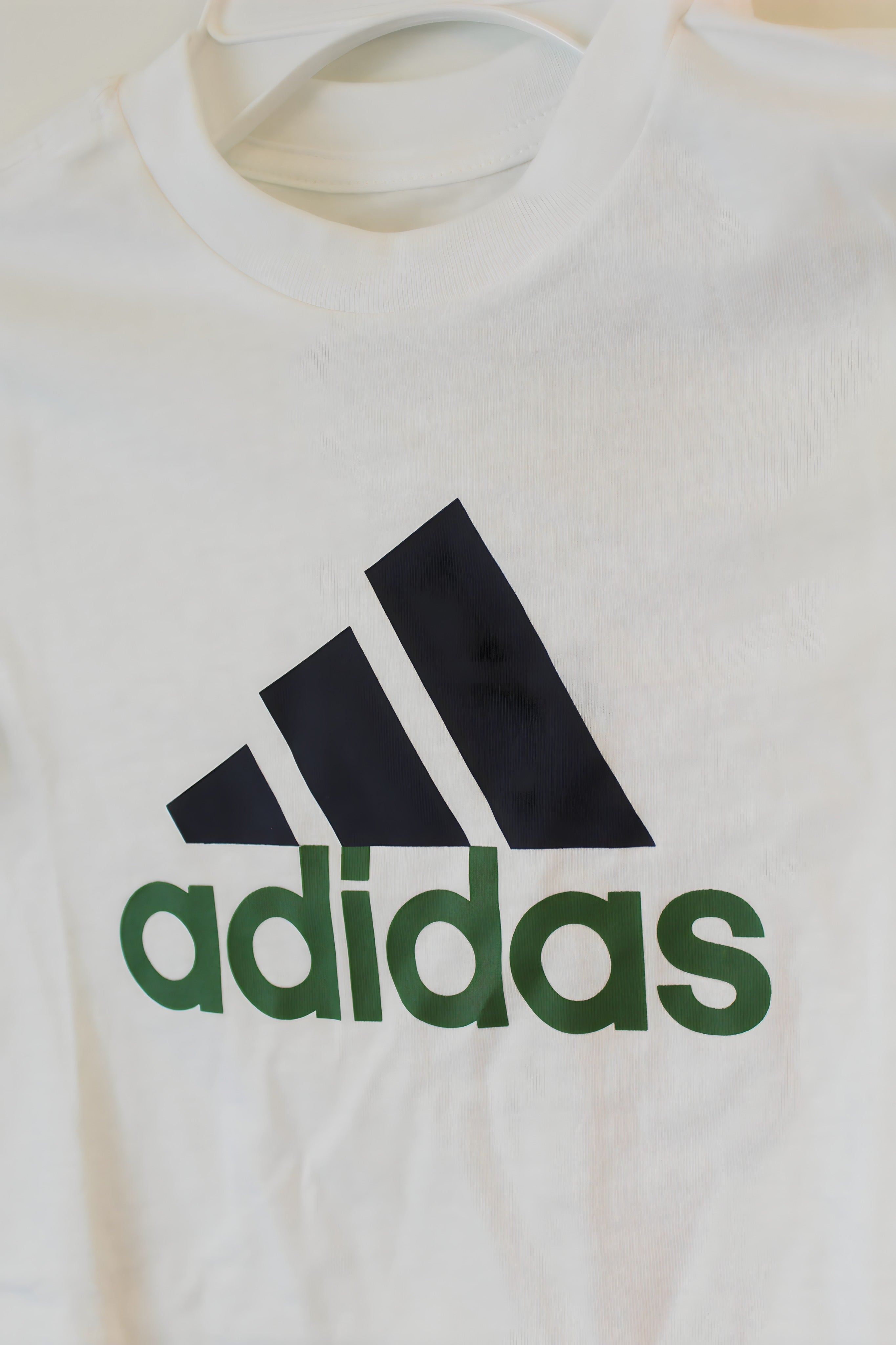 Adidas T-shirt