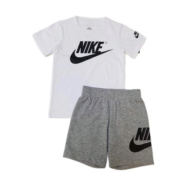 Nike Graphic T-Shirt & Shorts Set