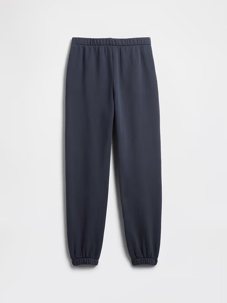 GAP  Relaxed Gap Logo Hoodie & Fleece Joggers